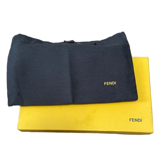 Fendi Zucchino Canvas Logo Buckle Flap Wallet - Picture 15 of 16
